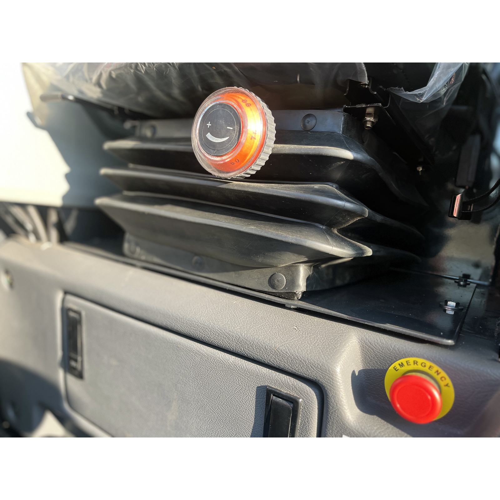 Deleks S280C kabiiniga KUBOTA mootoriga miniekskavaator - Pilt 9
